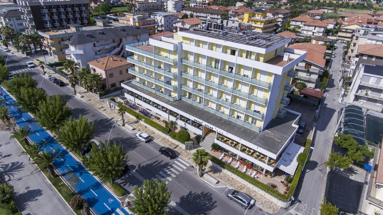 Hotel Atlas Alba Adriatica Exterior foto